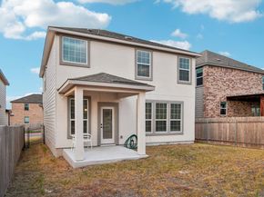 7102 Summer Tanager DR 16, Austin TX 78744