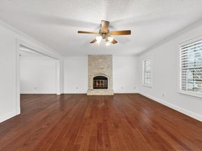 1607 Garnaas DR, Austin TX 78758