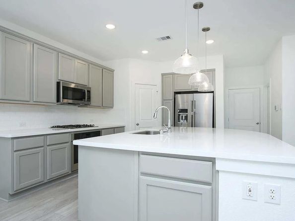 237 Arrowhead Mound RD, Georgetown TX 78628