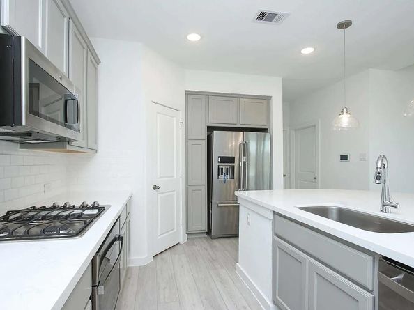 237 Arrowhead Mound RD, Georgetown TX 78628