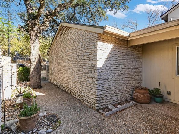 8151 Meandering WAY, Austin TX 78759