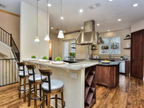 1529 Barton Springs RD 16, Austin TX 78704