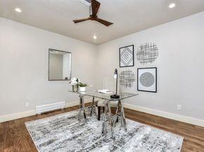 1529 Barton Springs RD 16, Austin TX 78704