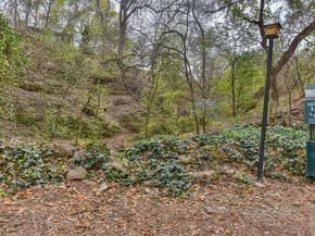 1529 Barton Springs RD 16, Austin TX 78704