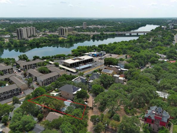 314 Le Grande Ave, Austin TX 78704