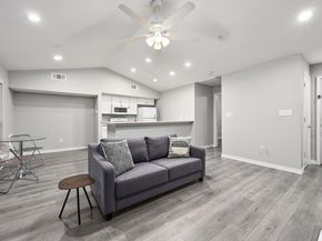 3839 Dry Creek DR 207, Austin TX 78731