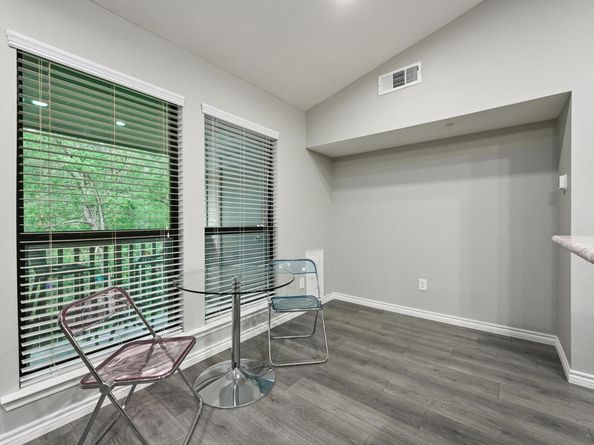 3839 Dry Creek DR 207, Austin TX 78731