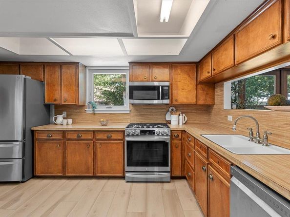 4831 Trail Crest CIR, Austin TX 78735