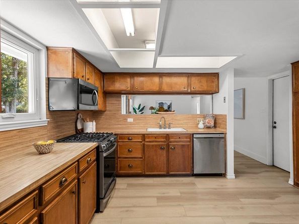 4831 Trail Crest CIR, Austin TX 78735