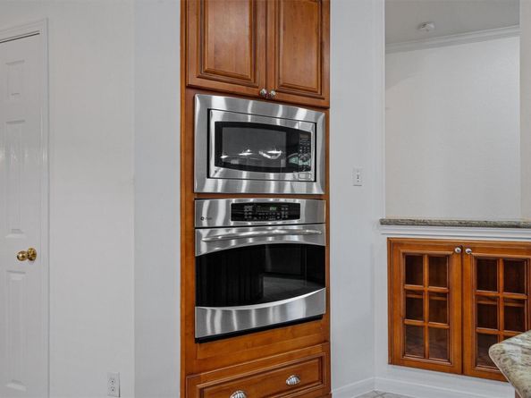 2328 Rodeo DR, Austin TX 78727