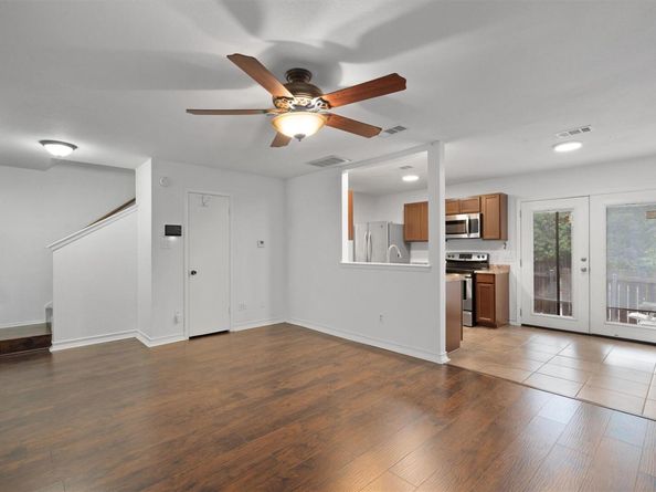 1015 E Yager LN 129, Austin TX 78753