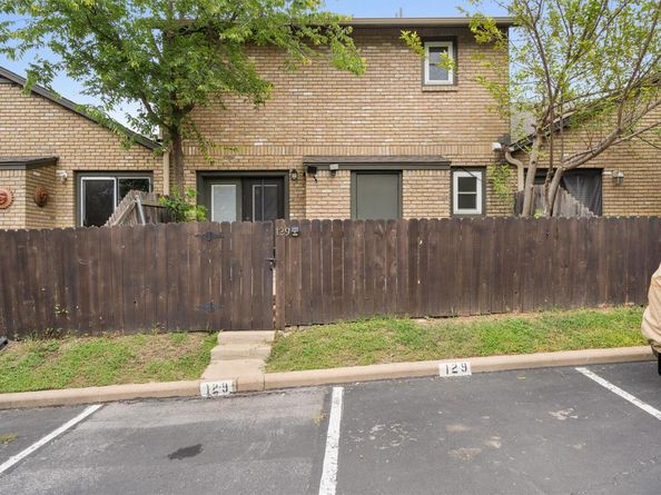 1015 E Yager LN 129, Austin TX 78753