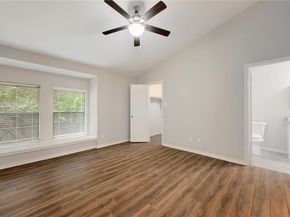 3839 SE Dry Creek DR 244, Austin TX 78731