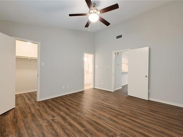 3839 SE Dry Creek DR 244, Austin TX 78731