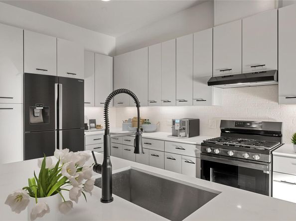 4510 Terry-O LN 402, Austin TX 78745