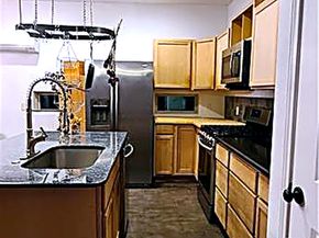 2003 E 9th ST, Austin TX 78702