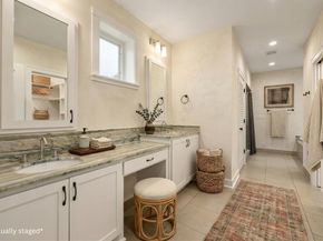 1205 Norwalk LN D, Austin TX 78703