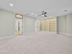 1205 Norwalk LN D, Austin TX 78703