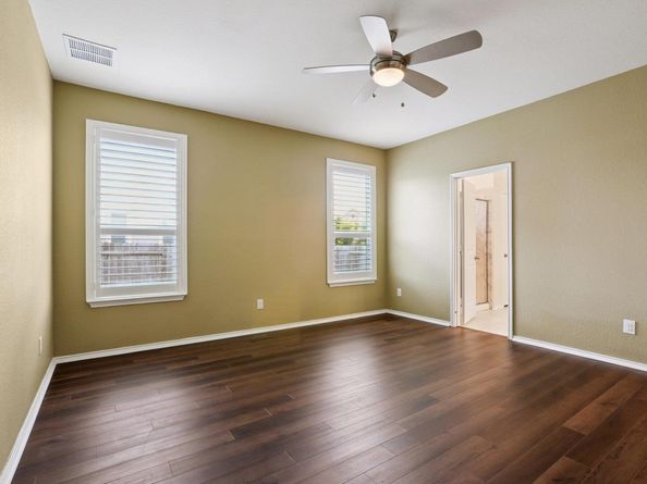 1249 Volente LN, Leander TX 78641