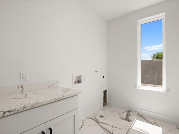 1606 Harvey ST 1, Austin TX 78702