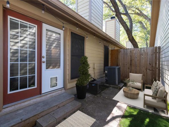 5107 Leralynn ST 201, Austin TX 78751
