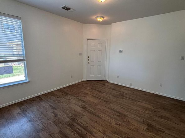801 Jane Austen TRL B, Pflugerville TX 78660
