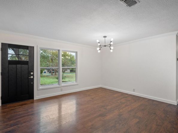 11702 Tedford ST, Austin TX 78753