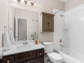 304 Miracle Rose WAY, Liberty Hill TX 78642