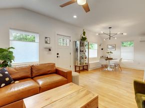 2000 E 8th ST, Austin TX 78702