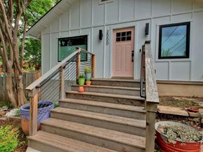 2000 E 8th ST, Austin TX 78702
