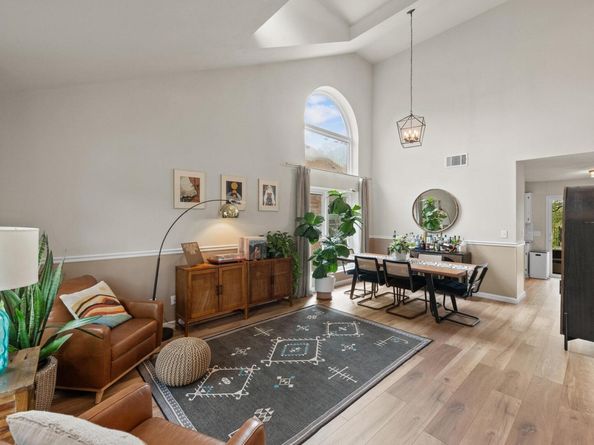 11112 Whiskey River DR, Austin TX 78748