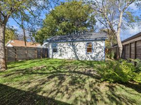 907 E 53rd ST, Austin TX 78751