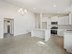 134 Arena DR, Liberty Hill TX 78642