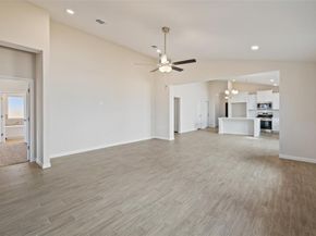 134 Arena DR, Liberty Hill TX 78642