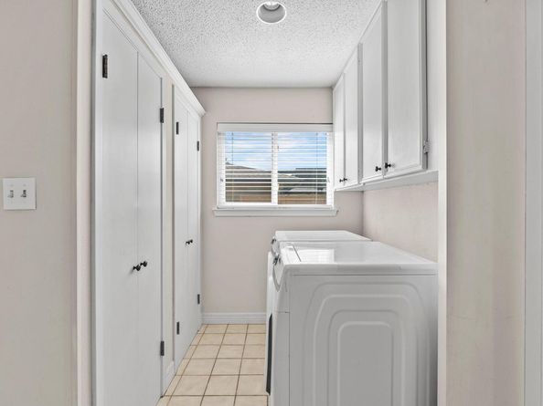 8702 Balcones Club DR, Austin TX 78750