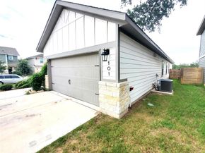 101 Prosecco PATH, Leander TX 78641