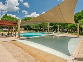 8608 Alophia DR, Austin TX 78739