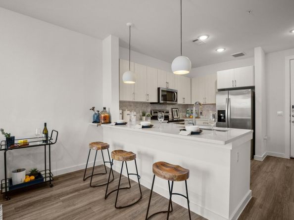 6324 N Lamar BLVD 213, Austin TX 78752