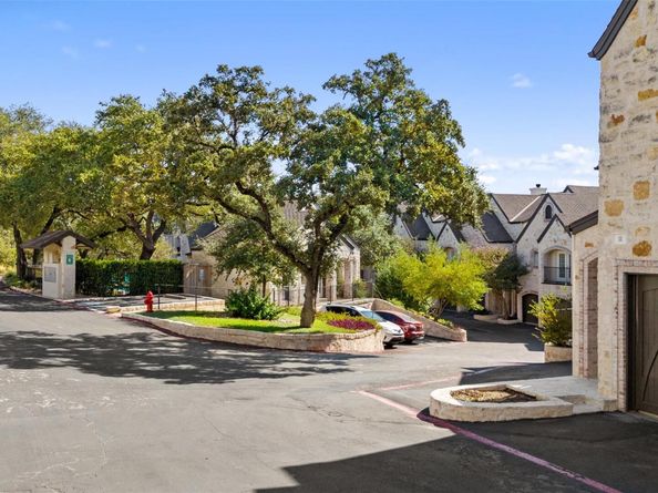 1701 Spyglass DR 11, Austin TX 78746