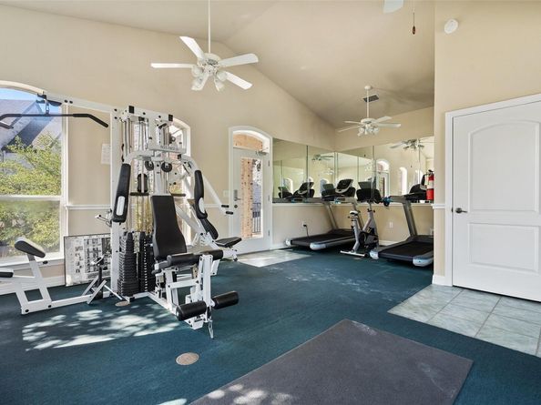 1701 Spyglass DR 11, Austin TX 78746