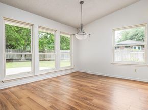 504 Ridgecrest RD, Georgetown TX 78628