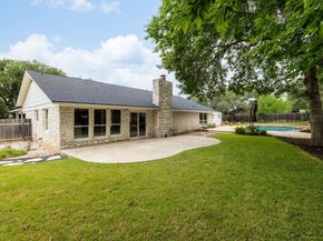 504 Ridgecrest RD, Georgetown TX 78628