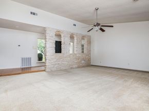 504 Ridgecrest RD, Georgetown TX 78628