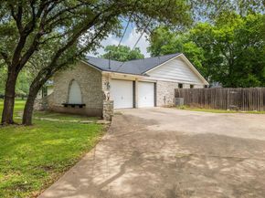 504 Ridgecrest RD, Georgetown TX 78628