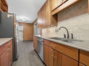 6105 Oakclaire DR, Austin TX 78735