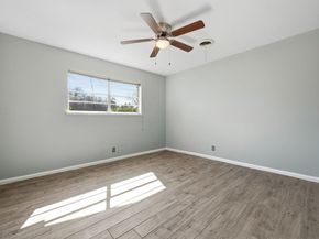 6105 Oakclaire DR, Austin TX 78735