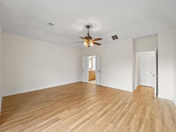 702 Timarron DR, Leander TX 78641