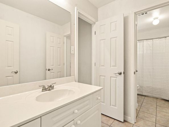 2231 Falkirk DR, Round Rock TX 78681