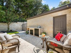 914 Challenger, Lakeway TX 78734