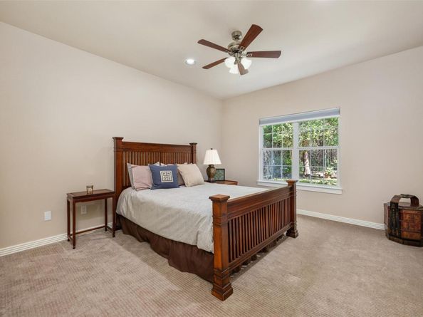 914 Challenger, Lakeway TX 78734